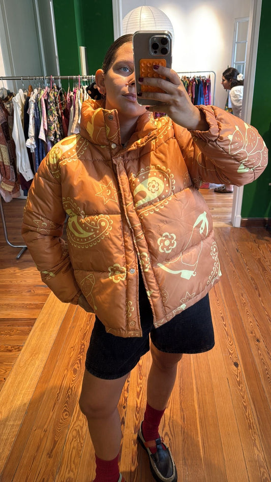 Campera Puff Cápsula West - Camel coppelia.tienda